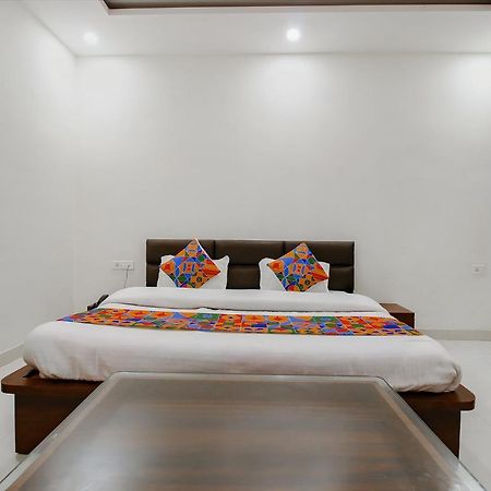 Fabexpress Yuvan Gouharganj Exteriér fotografie